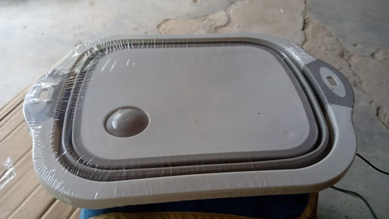 Collapsible Cutting Board with Dish Tub Basket - Image 7