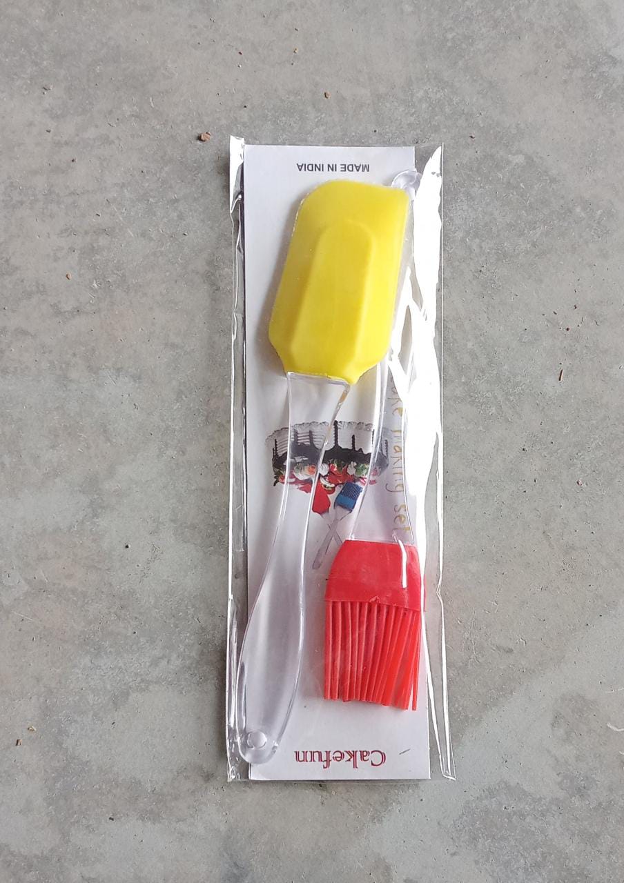 Spatula and Pastry Brush for Cake Mixer - Image 10