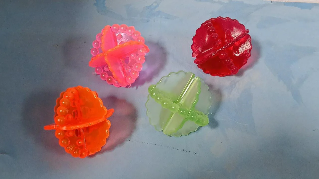 Laundry Washing Ball, Wash Without Detergent (4pcs) - Image 10