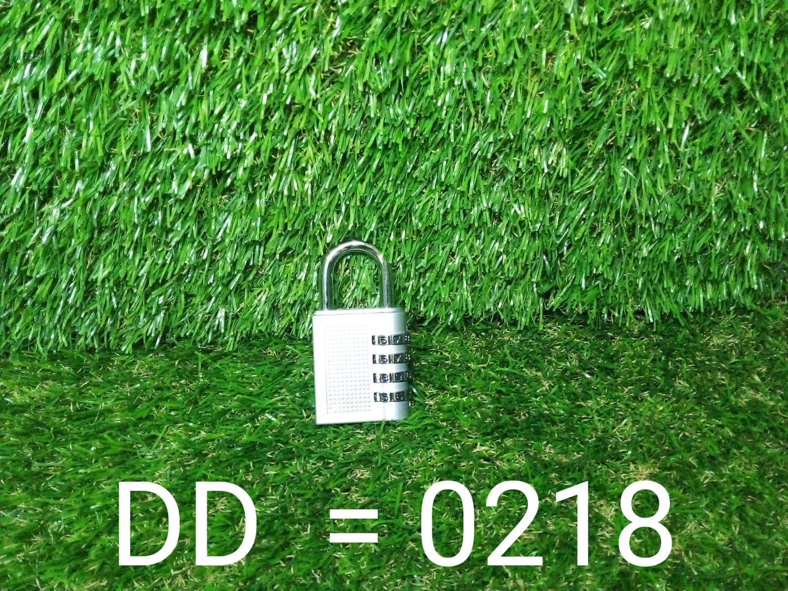 4 Digit Combination Padlock - Image 8