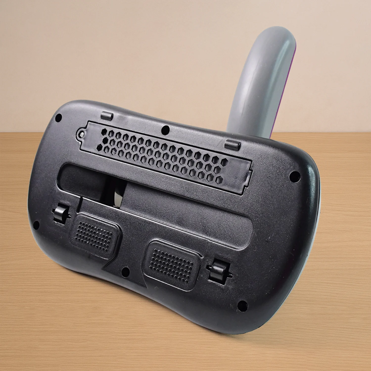 Low Noise Vacuum Cleaner for Bed - Image 10