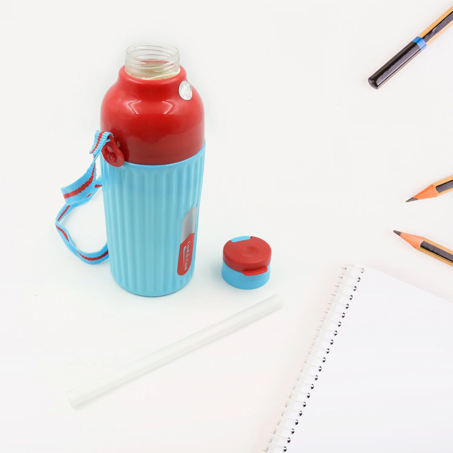 Plastic Sports Insulated Water Bottle with Dori Easy to Carry High Quality Water Bottle, BPA-Free & Leak-Proof! for Kids' School, For Fridge, Office, Sports, School, Gym, Yoga (1 Pc / 500ML) - Image 4