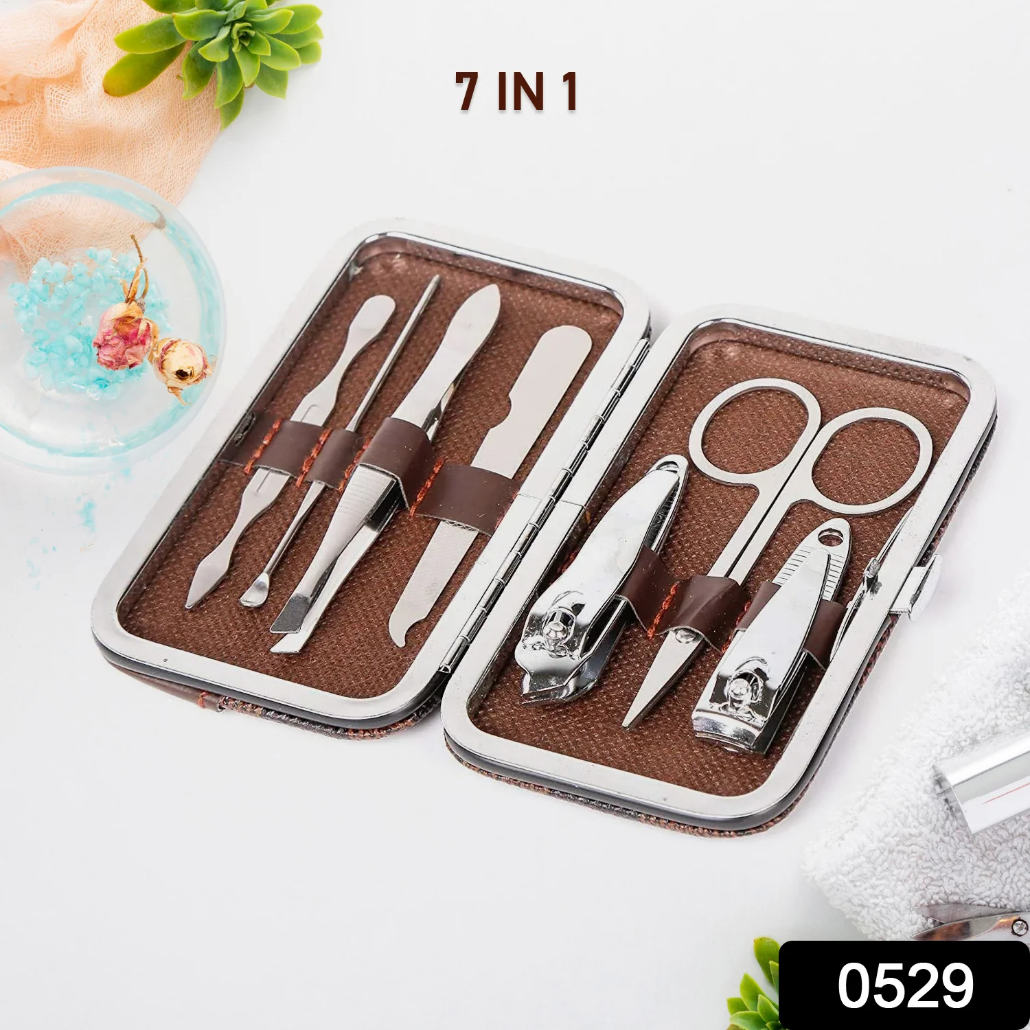Pedicure & Manicure Tools Kit For Women, Nail Clipper (7in1) - Image 2