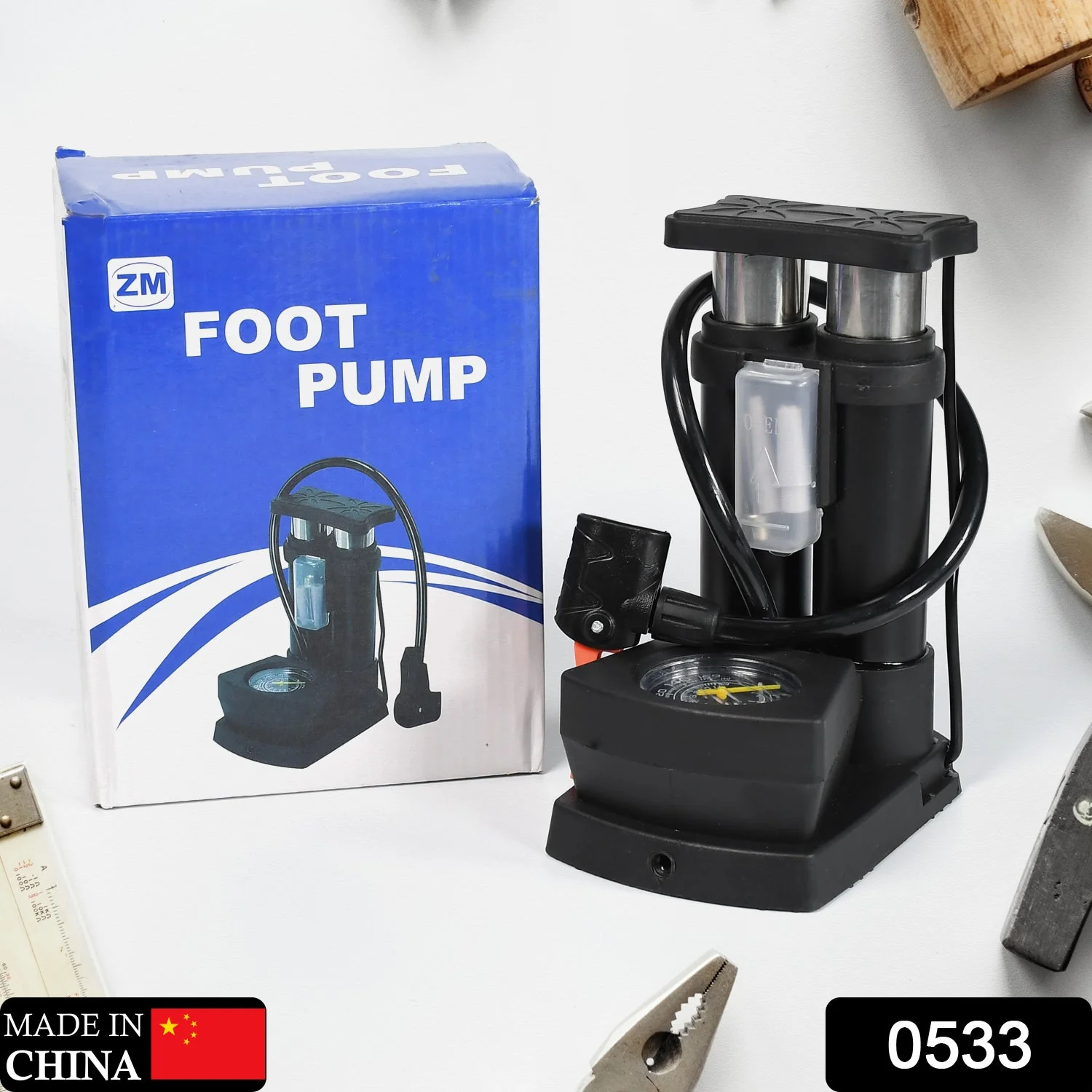 Portable Mini Bike Pump with Gauge - Image 7