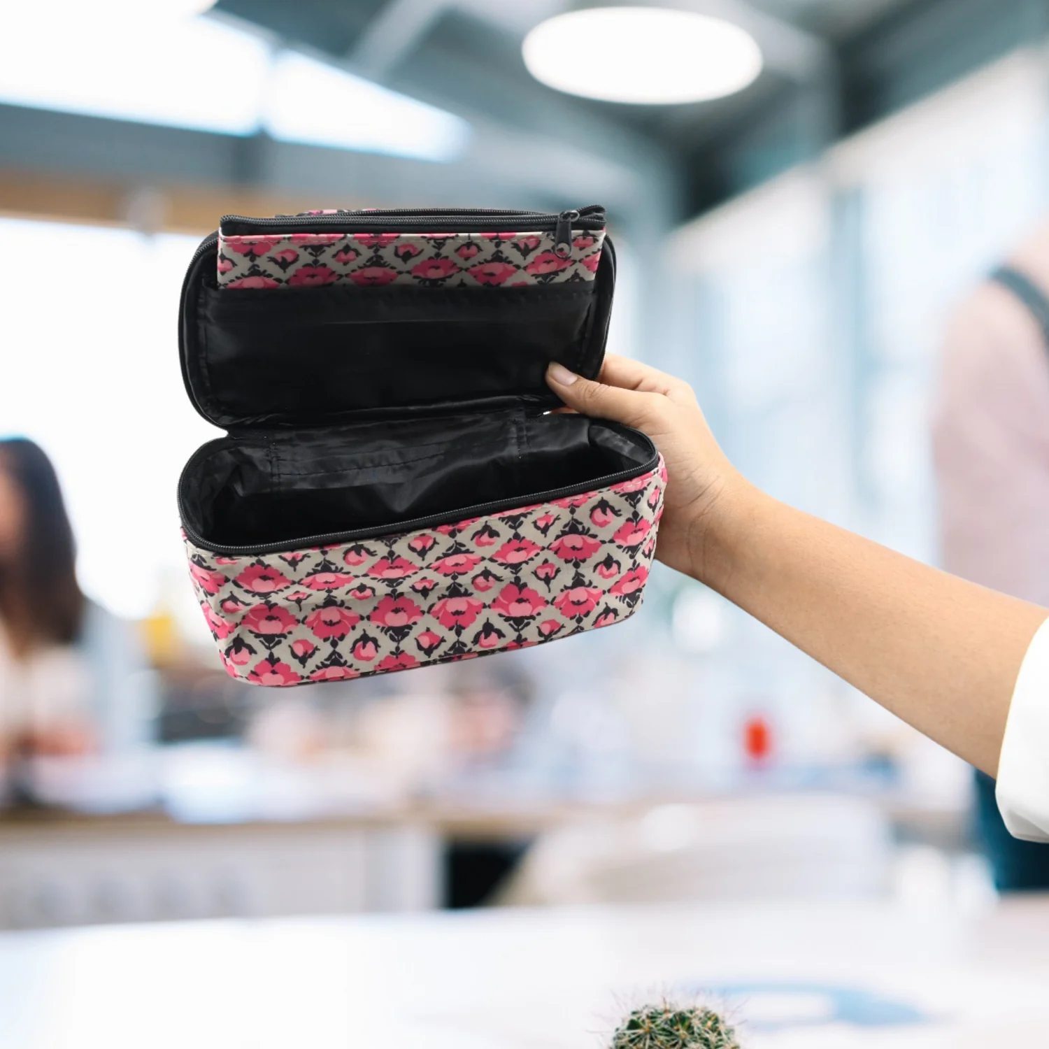 Travel Makeup Bag with Small Pouch – Waterproof Cosmetic Organizer - Image 3