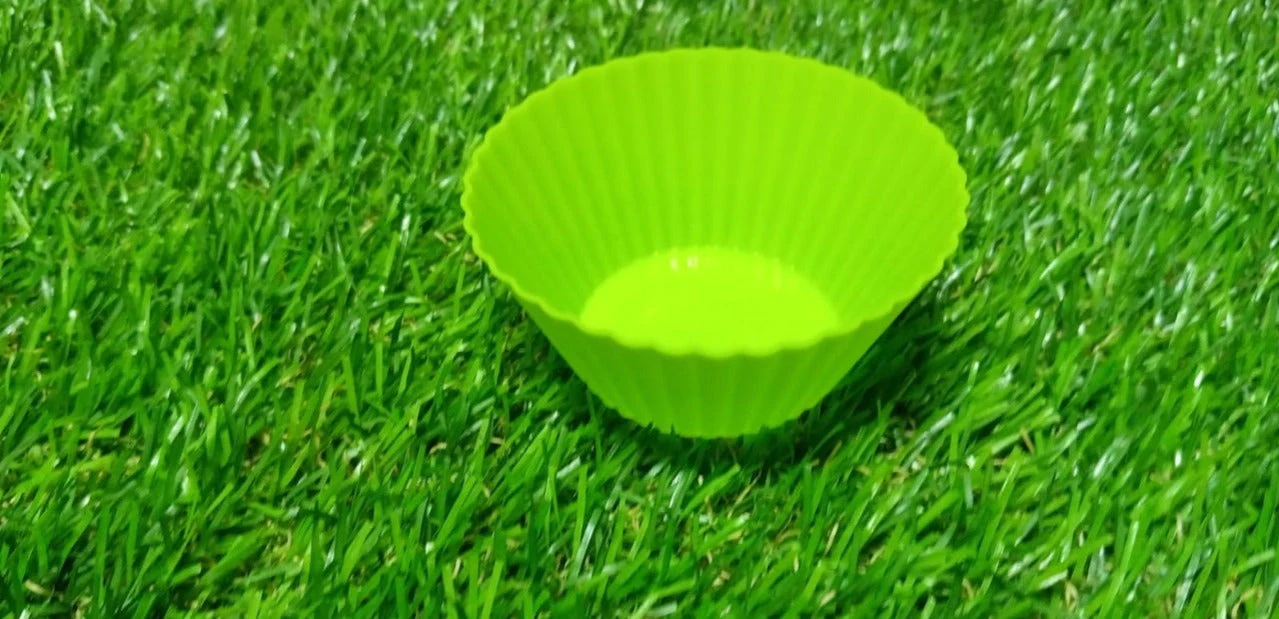 Silicone Cupcake-Shaped Baking Mold for Chocolate, Candy & Pastry (6 Pc) - Image 9
