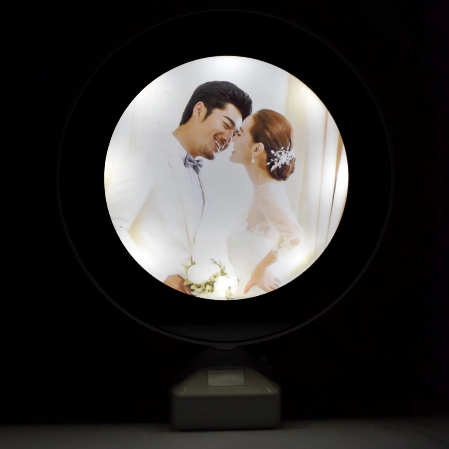 Curve Led Mirror Picture Wall Light - Image 6