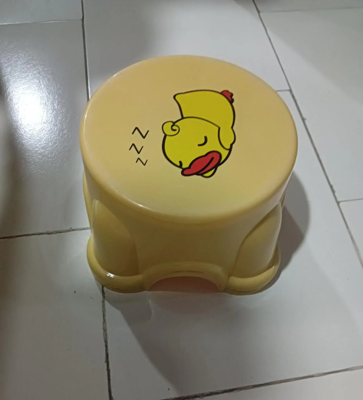 Small Portable Plastic Strong Stool for  living room, bathroom stool (MOQ :- 120) - Image 6
