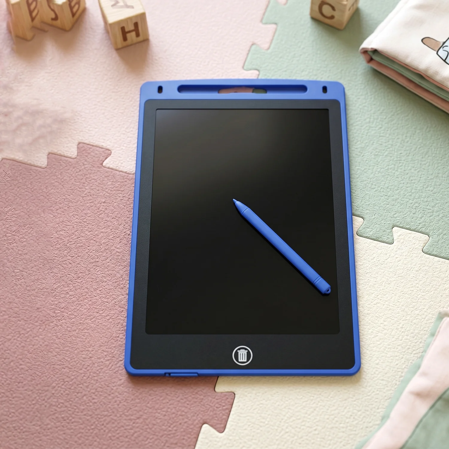 10.5 Inch LCD Writing Tablet Digital Drawing Pad (1 Pc) - Image 8