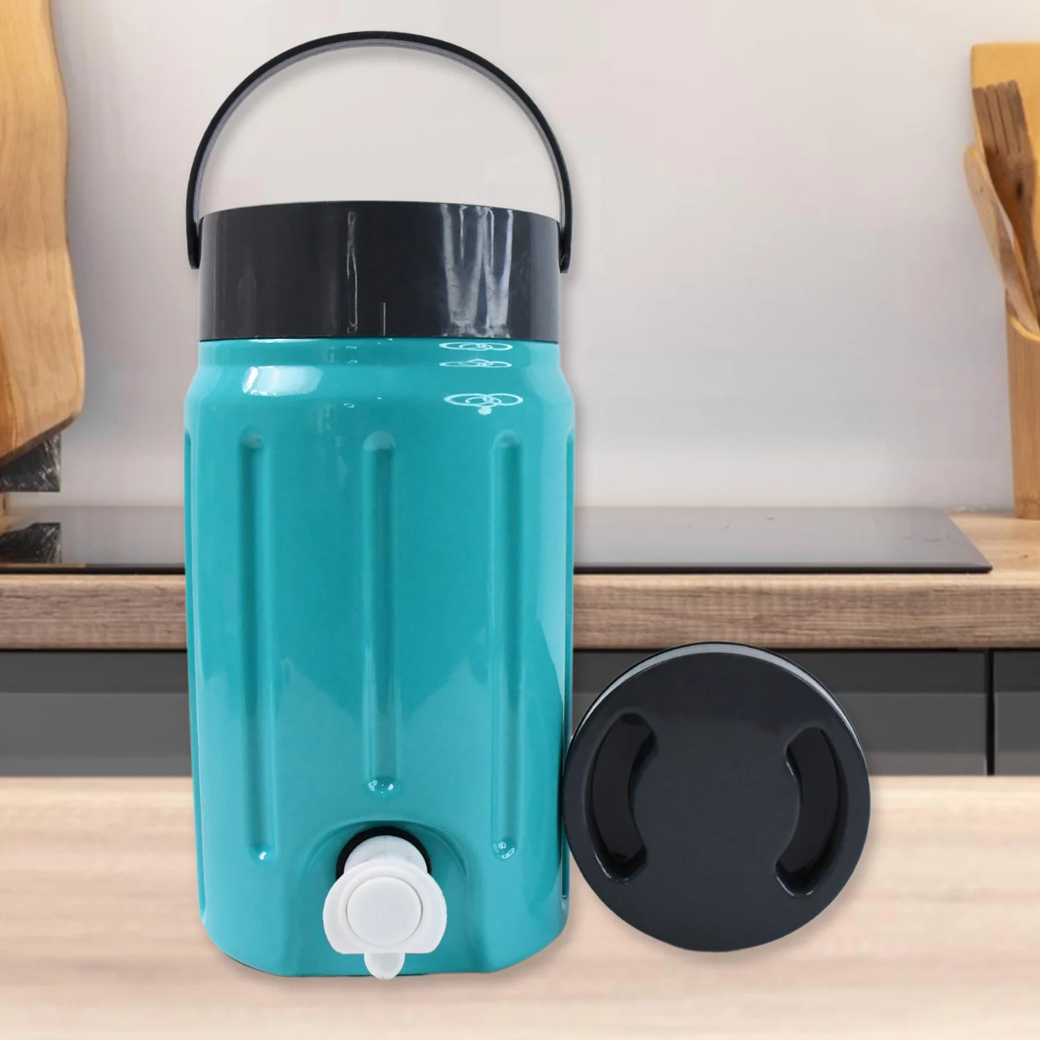 Insulated Water Jug with Tap Leakproof, Travel Cooler (2.5 Ltr) - Image 5
