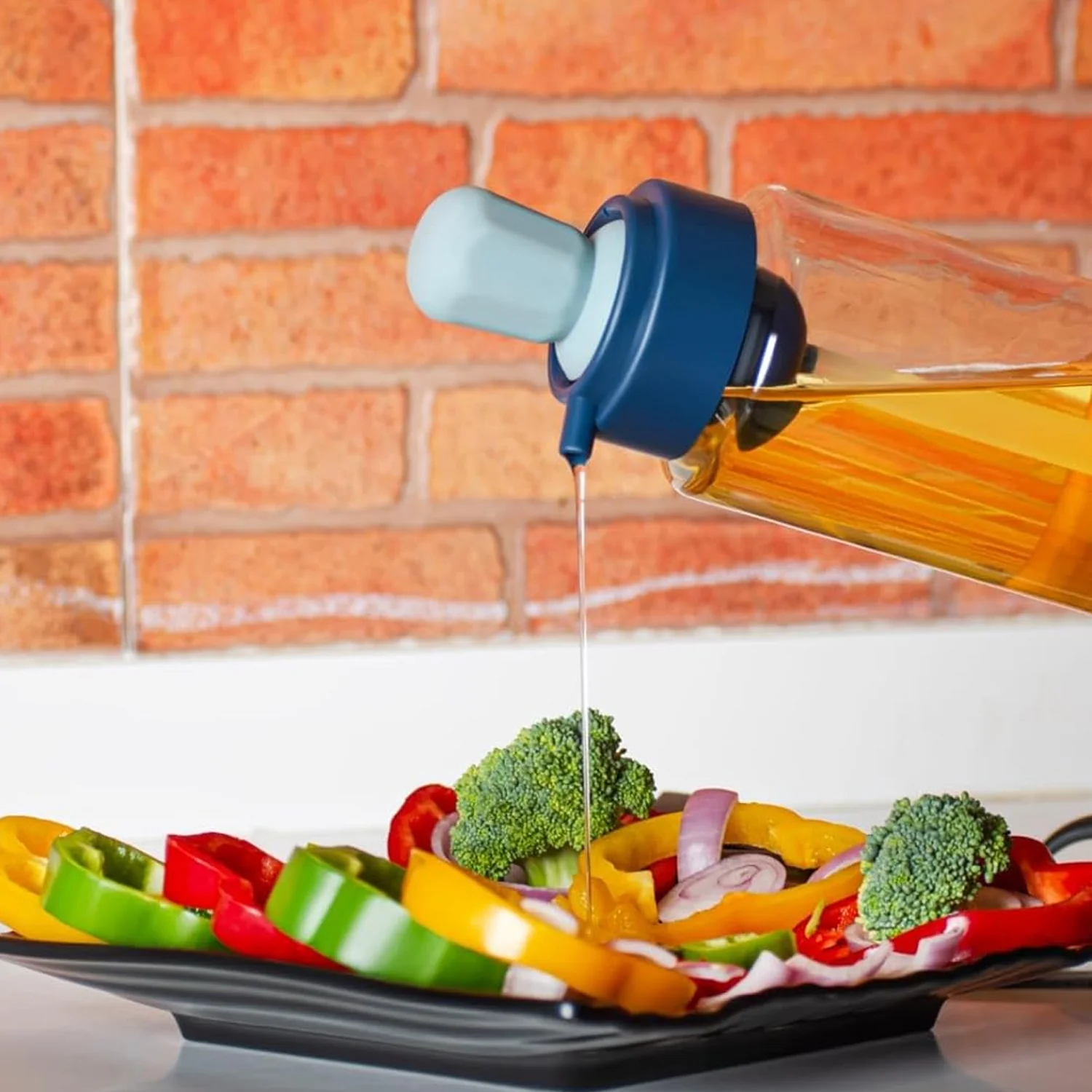 2 in 1 Transparent Oil Dispenser with Silicone Oil Dropper Nozzle (1 Pc / With Brush / 1 Ltr) - Image 6