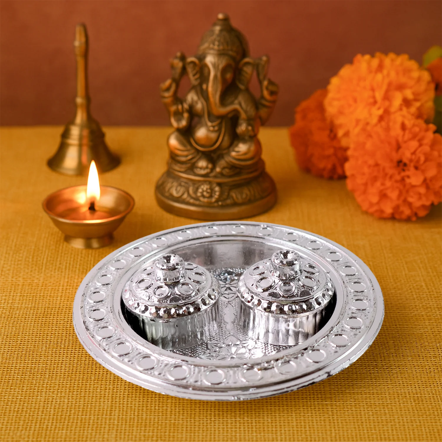Round Shape Special Puja Thali, Kumkum Thali Holder (1 Pc / Small) - Image 4