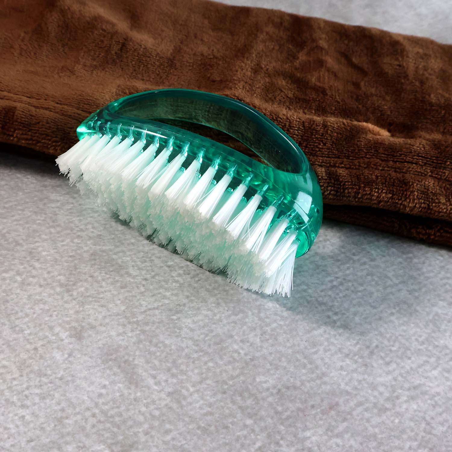 Heavy-Duty Multi-Purpose Cleaning Brush with Ergonomic Handle (1 Pc) - Image 3
