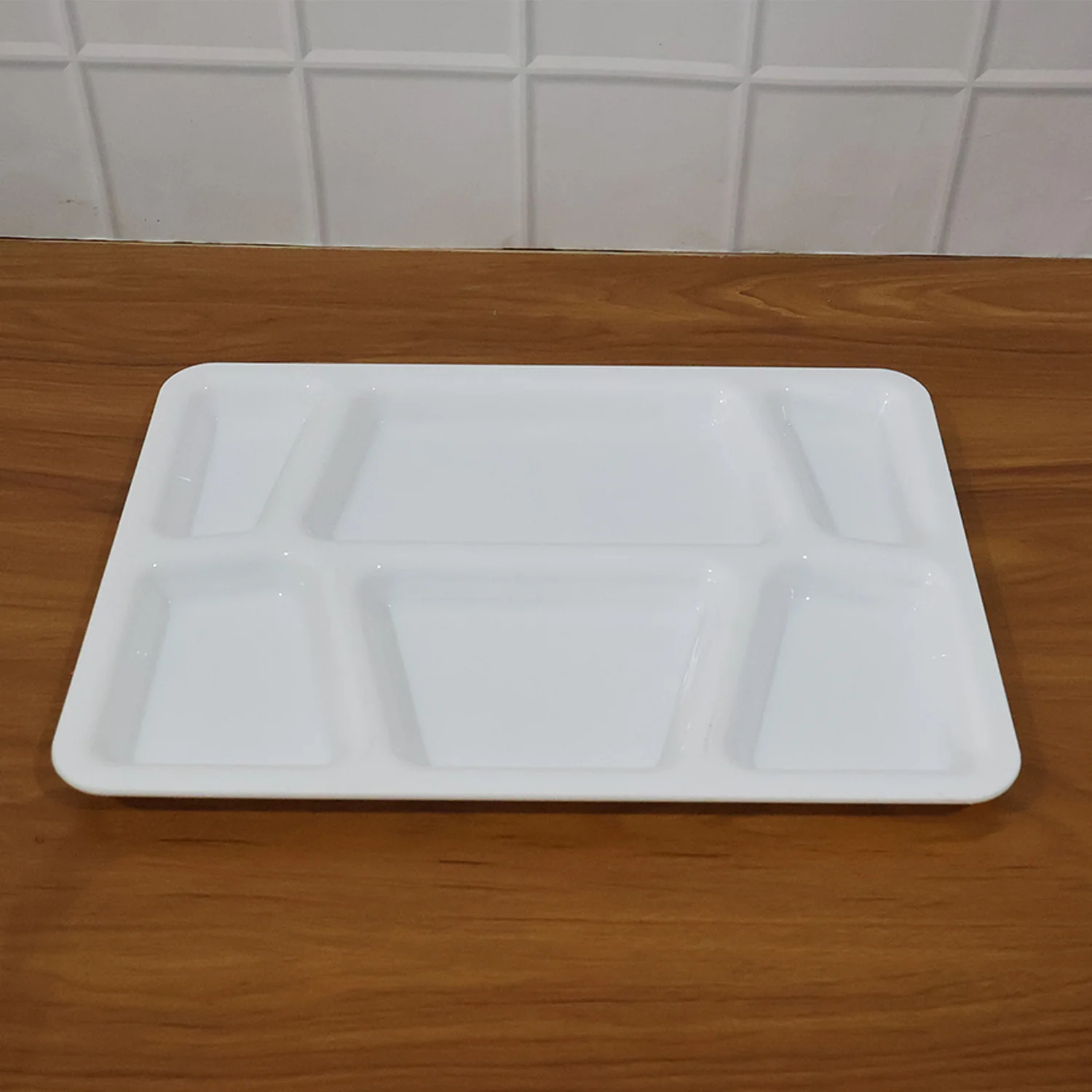 Plastic Multi-Compartment Rectangular Meal Serving Tray / Plate (1 Pc / White) - Image 8