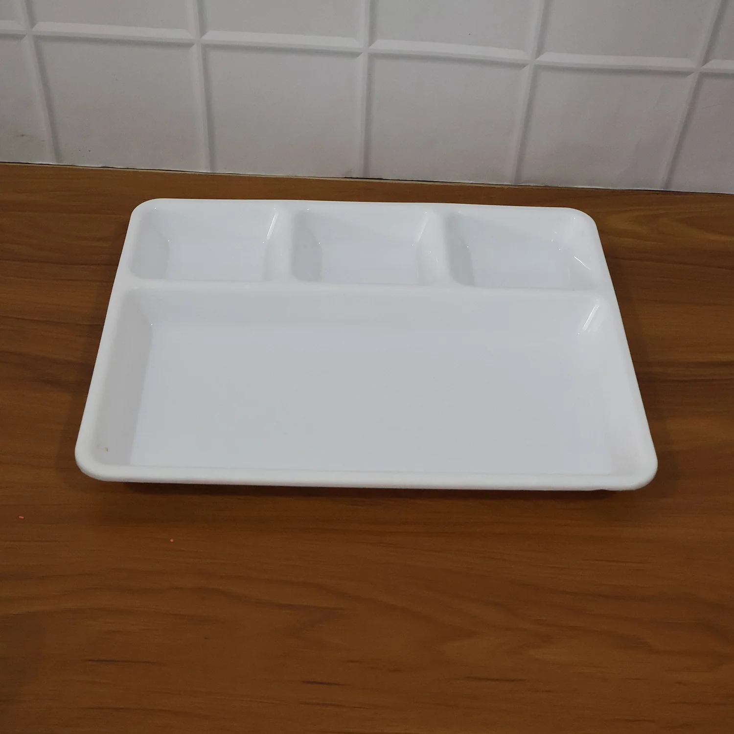 Plastic 4-Compartment Rectangular Meal Serving Tray / Plate (1 Pc / White) - Image 8