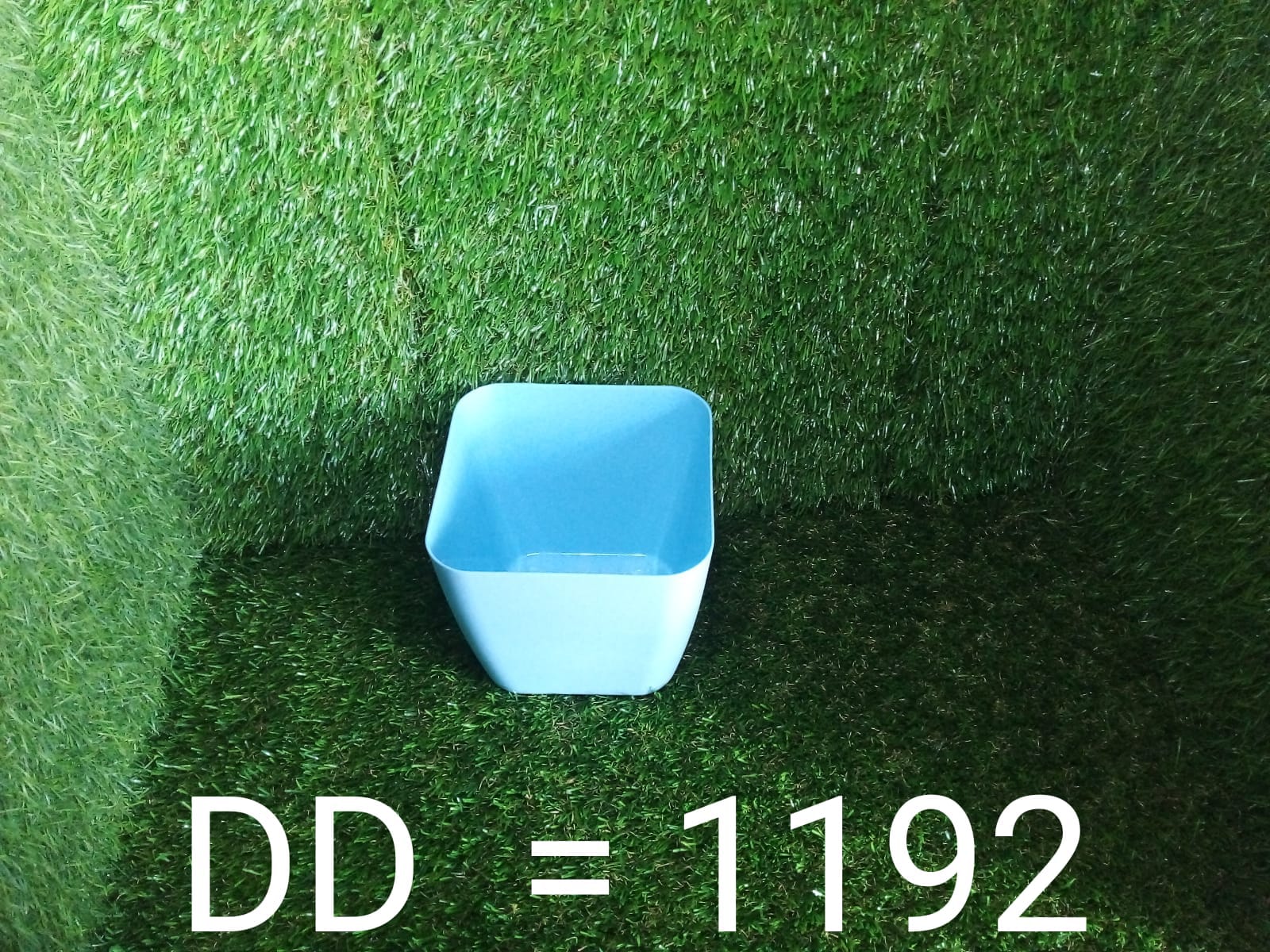 Flower Pots Square Shape For Indoor / Outdoor Gardening - Image 6