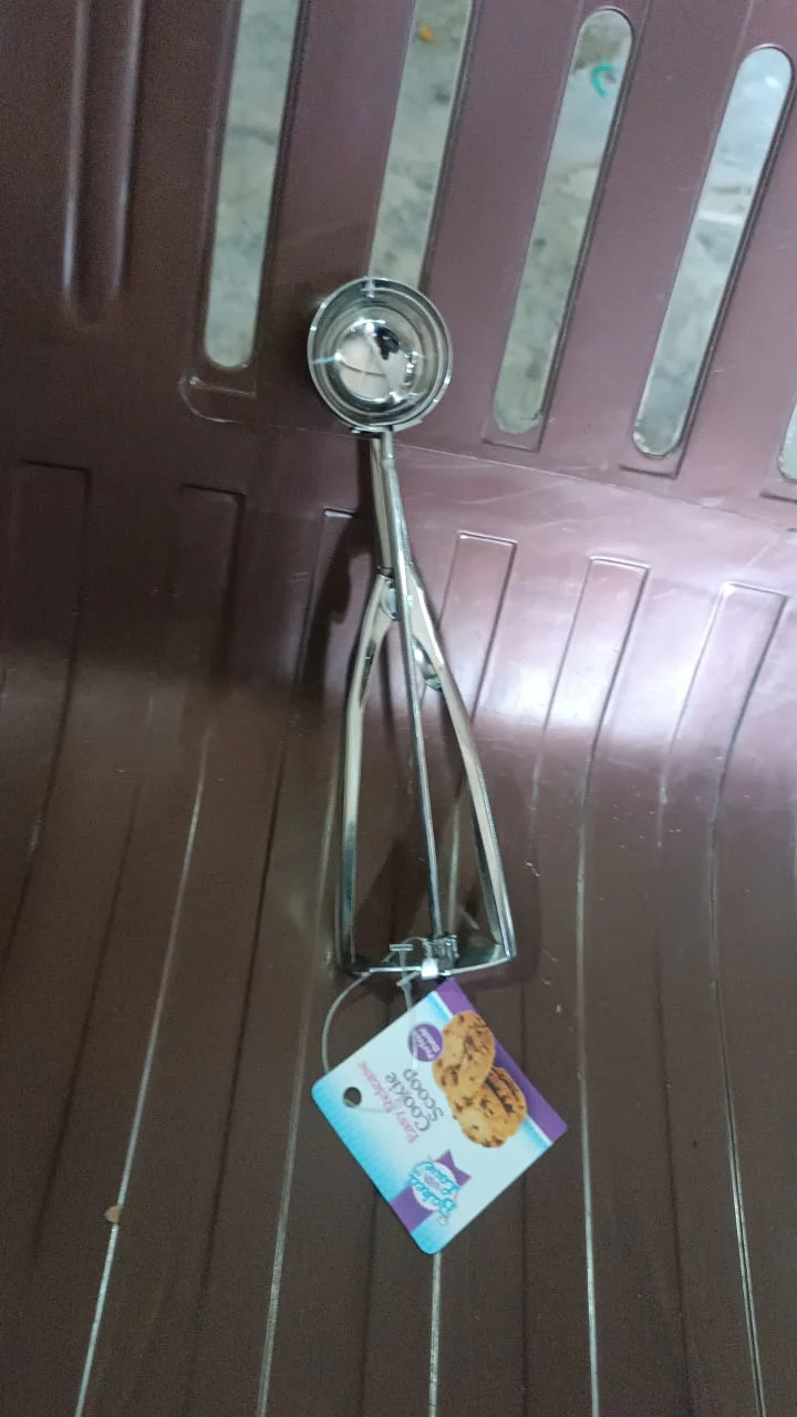 Stainless Steel Ice Cream Scoop (1 Pc) - Image 8