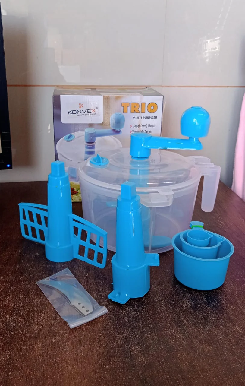 Dough Maker Machine With Measuring Cups (Aata Maker / 1 Set) - Image 7