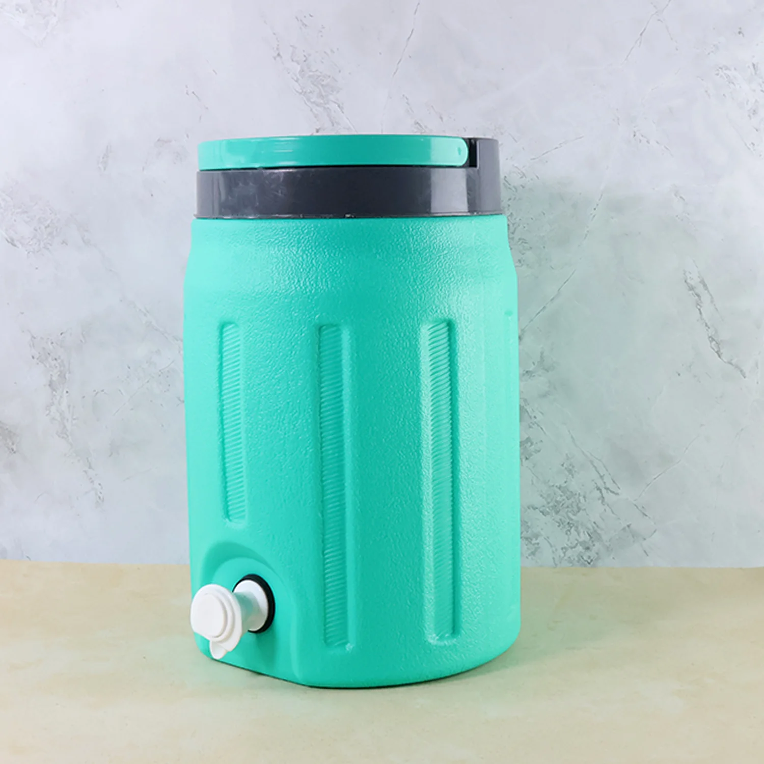 Insulated Water Jug 5.5 Ltr Water Storage Jug - Image 4