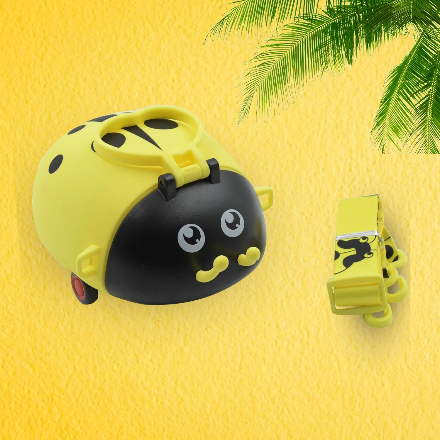 Cute Plastic Bug Shape Water Bottle with adjustable shoulder strap, 4 wheel &  Straw, portable drinking cup Water Bottle For Kids | Water Bottle | Return Gift For Kids | Water Bottle With Straw | School Kinds Water Bottle (1 Pc) - Image 10