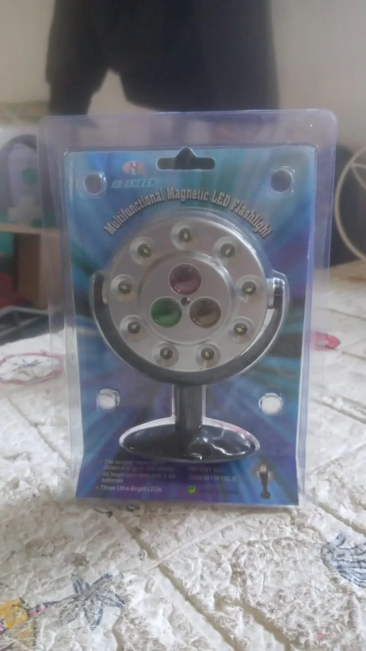 Multifunctional Magnetic LED Flashlight, High Quality waterproof light - Image 7