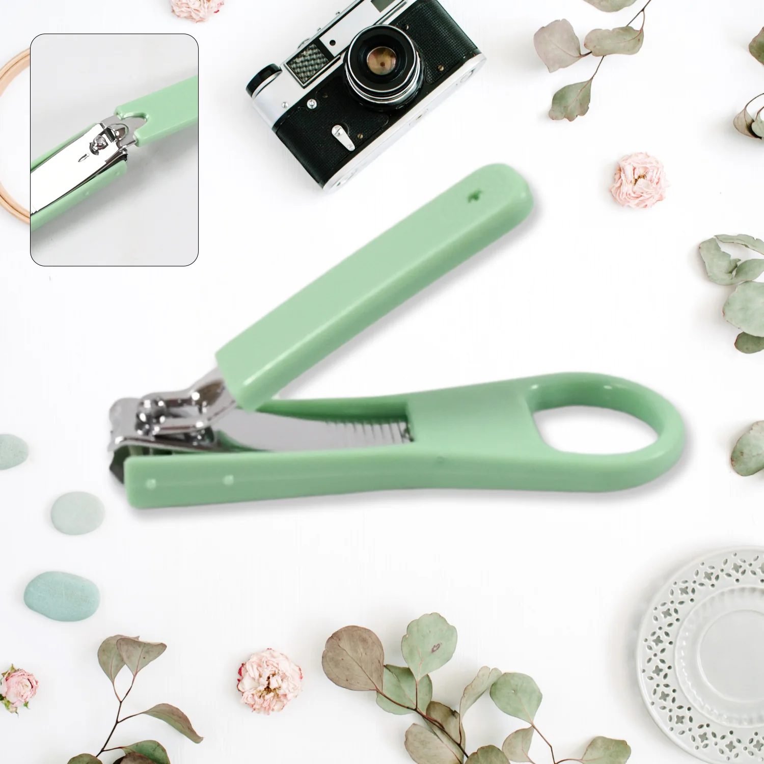 Nail Clippers Adult Nail Clippers Plastic/Hardware Green Nail Clippers - Image 3