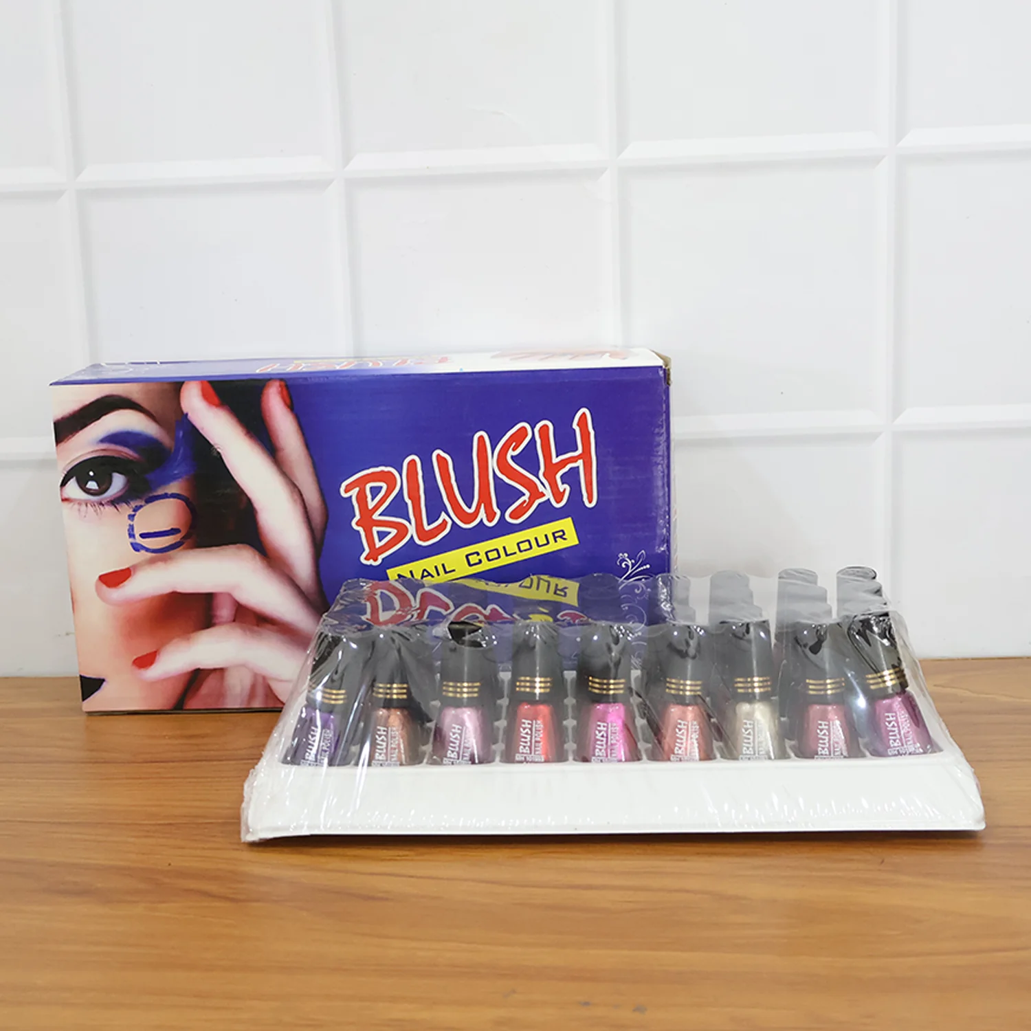 Blush Metallic Mini Nail Polish (Mix Color / 6 ML / 1 Pc) - Image 8