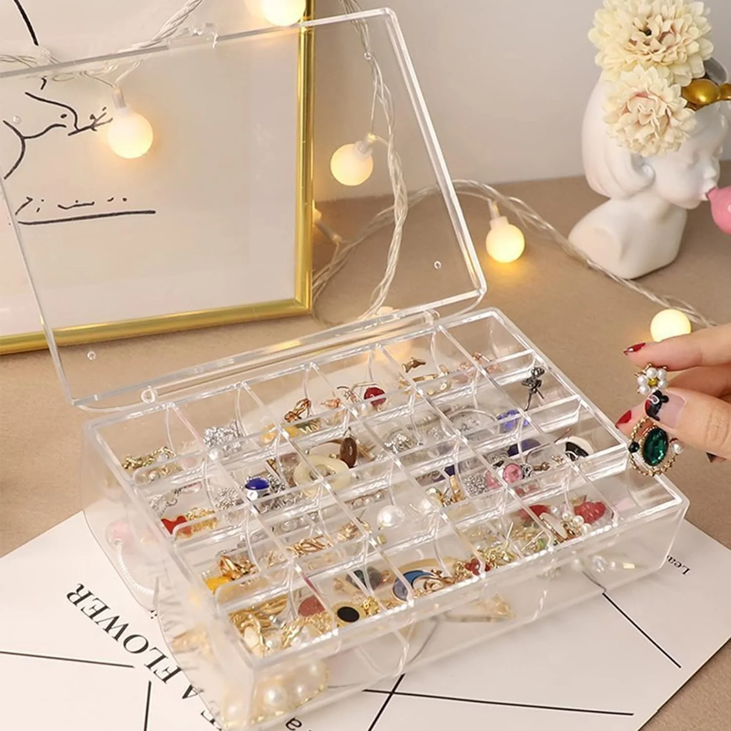 2-Layer Acrylic Jewelry Storage Box with 30 Compartment Dustproof Organizer - Image 7