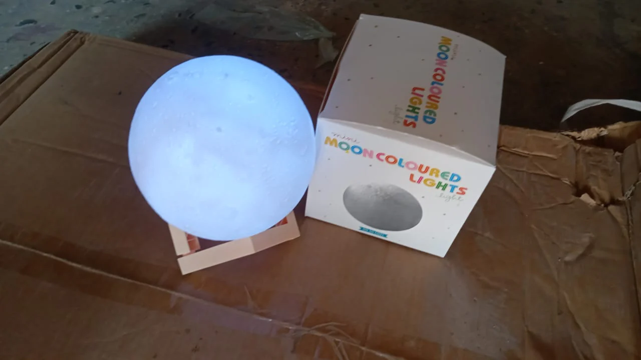 Moon Night Lamp with Plastic Stand Night Lamp for Bedroom (19 x14 Cm / 1 Pc) - Image 9