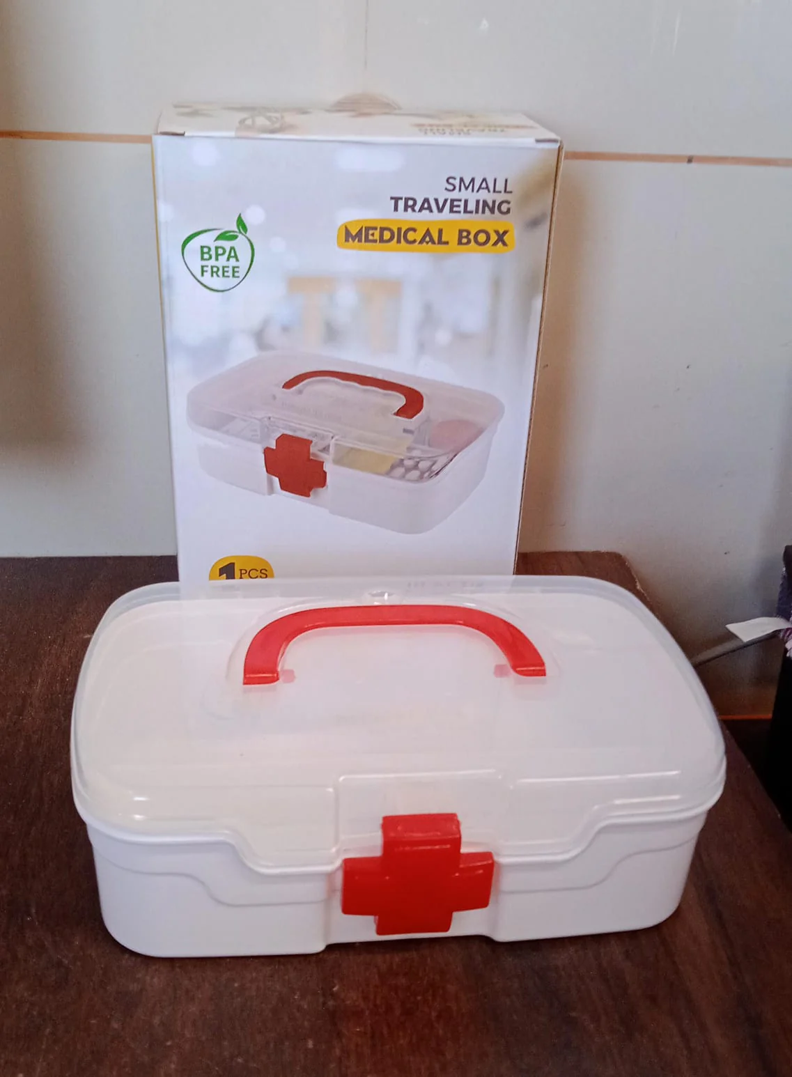 3-Compartment First Aid Box – Portable Medicine Storage with Tray & Clear Lid - Image 8