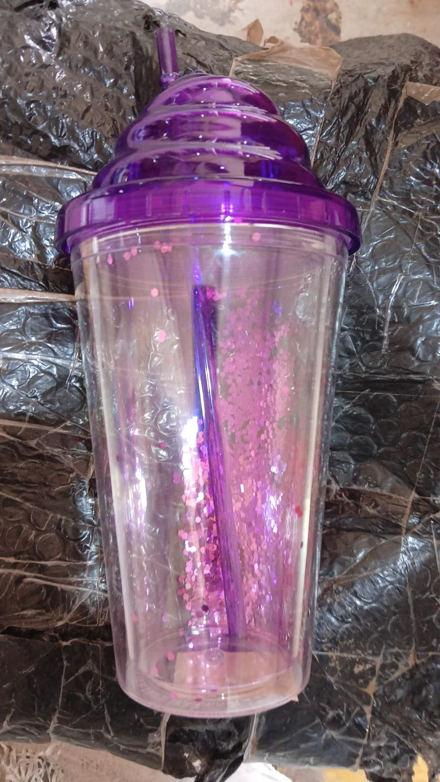 Creative Plastic Cold Drink Cup with Lid & Straw – Tumbler (Mix Color) - Image 7