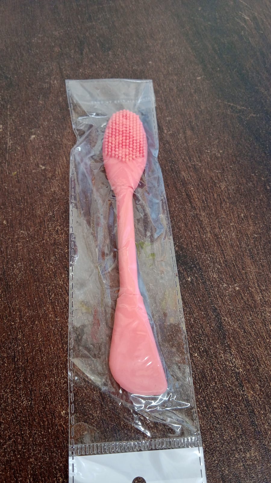2-in-1 Silicone Mask Brush for Cleansing & Mud Mask Application - Image 7