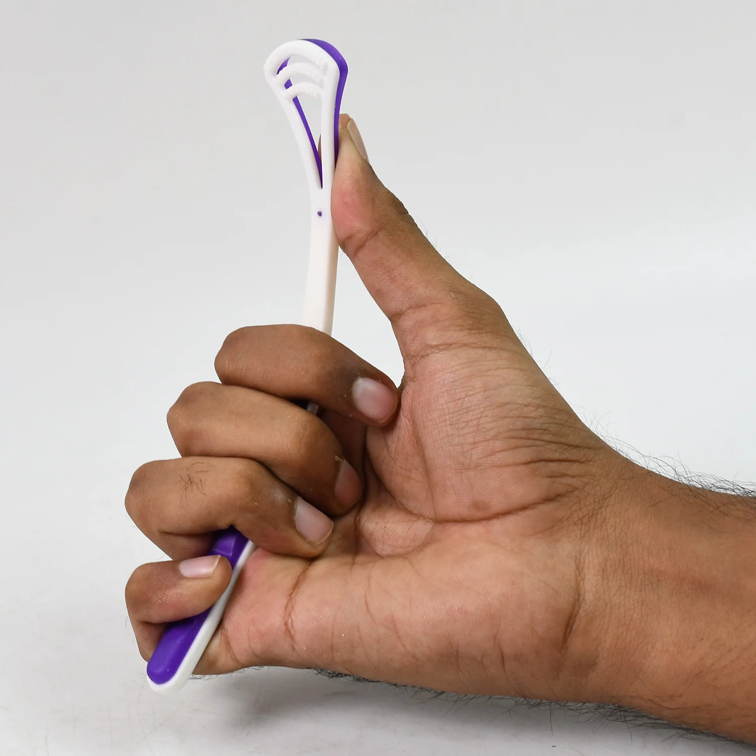 Tongue Cleaner and Scraper (1 Pc / Mix Color) - Image 3