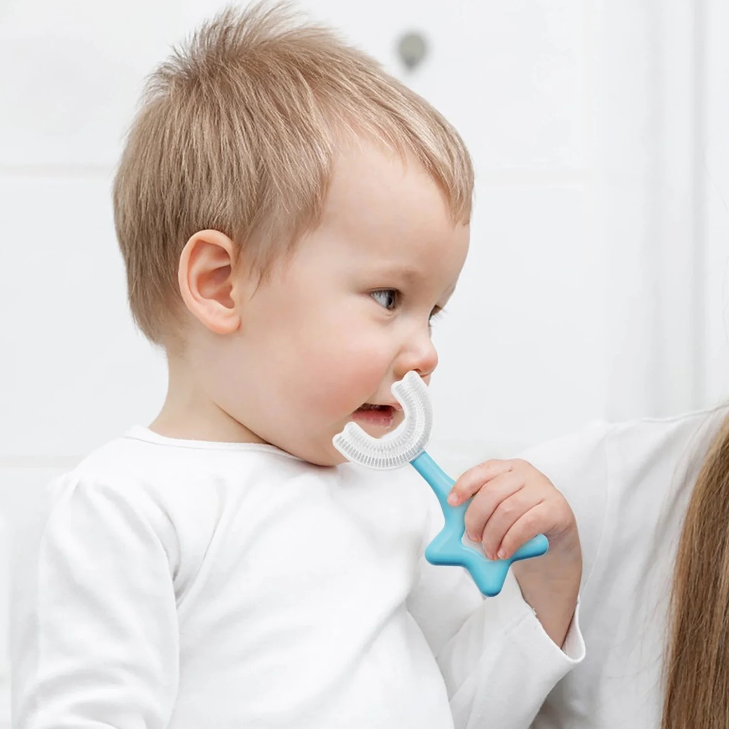 Star / U-Shape Silicone Manual Toothbrush (1 Pc) - Image 6