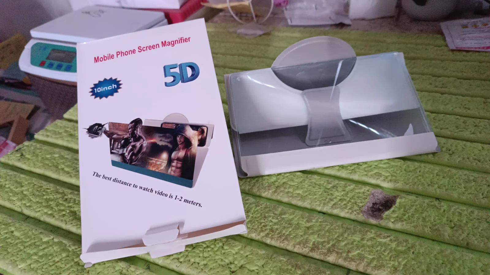 5D HD Mobile Phone Screen Magnifier Amplifier (1 Pc / 10 Inch) - Image 7