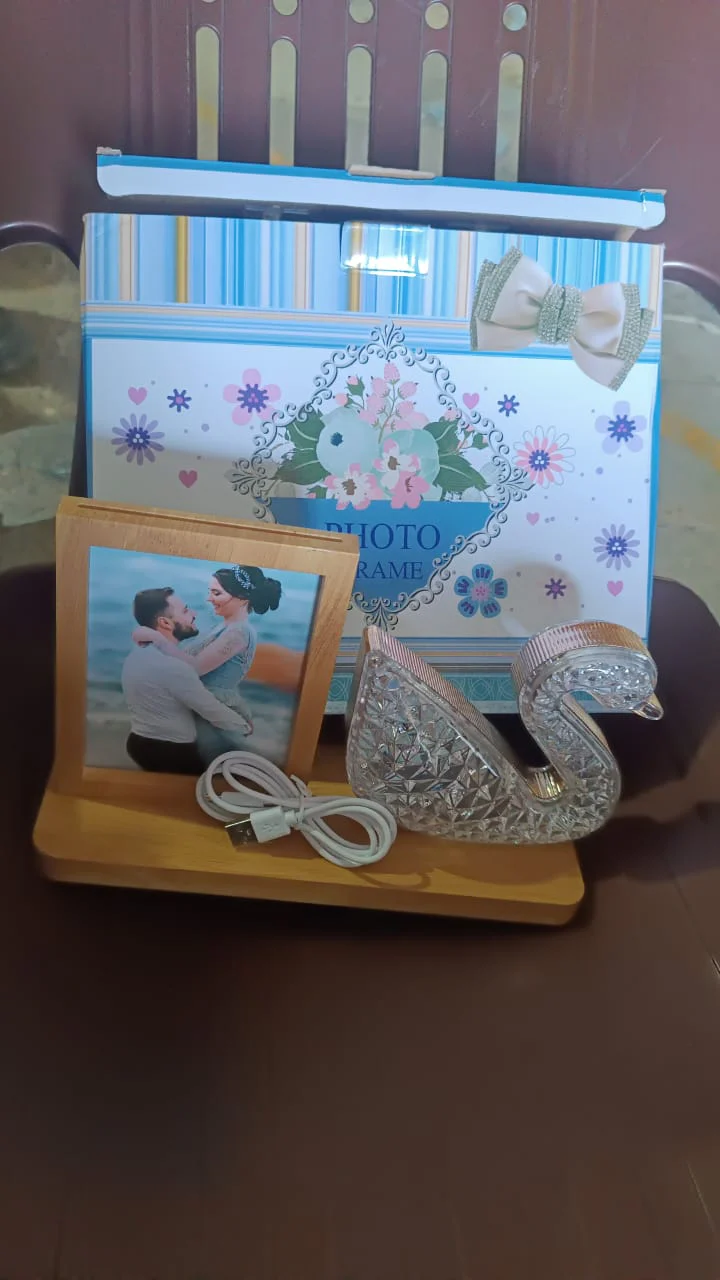 Duck Shape Cystal Led Lamp & Photo Frame Night Lamp | Wedding Gift | love couple - Image 9