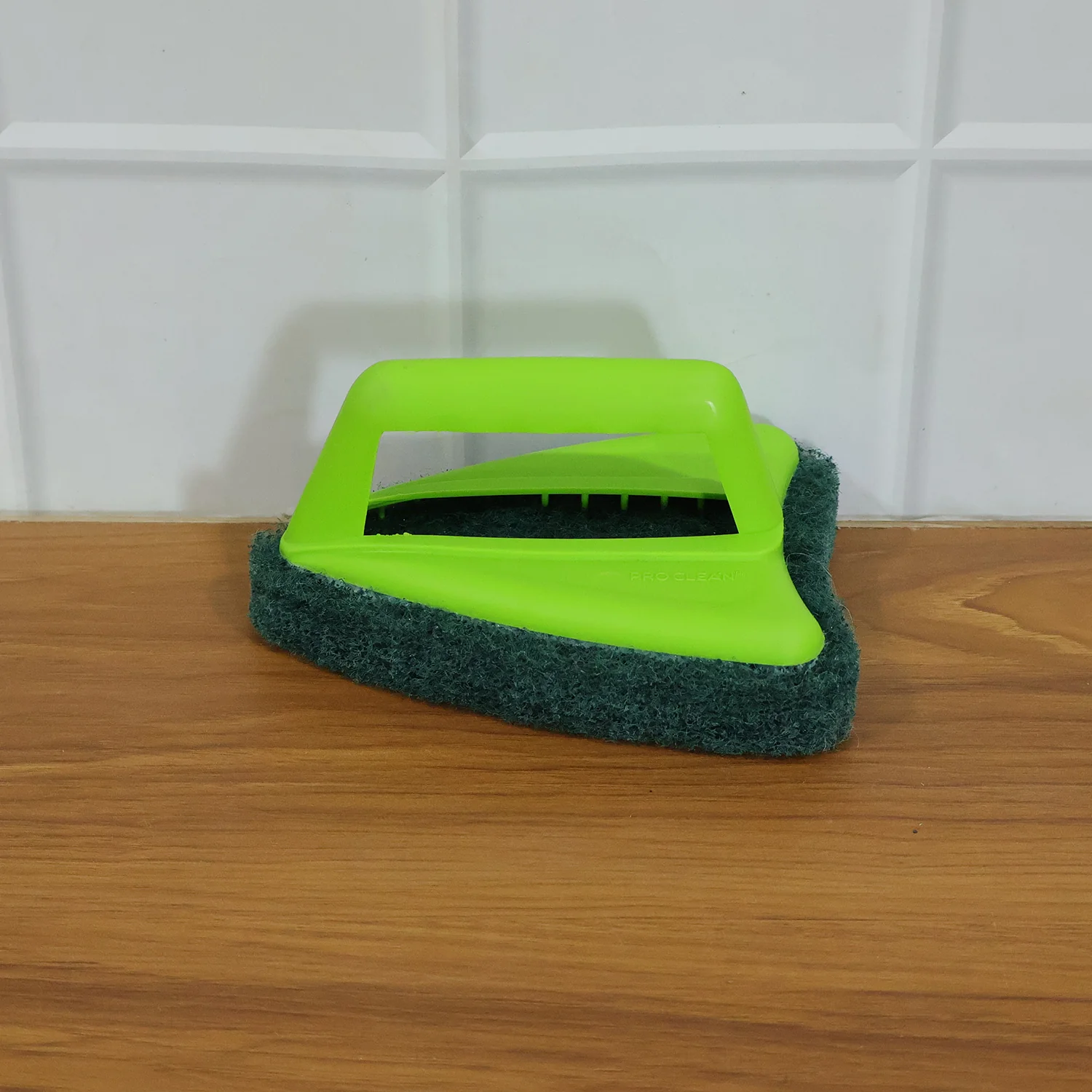Bathroom Brush with abrasive scrubber for superior tile cleaning - Image 8