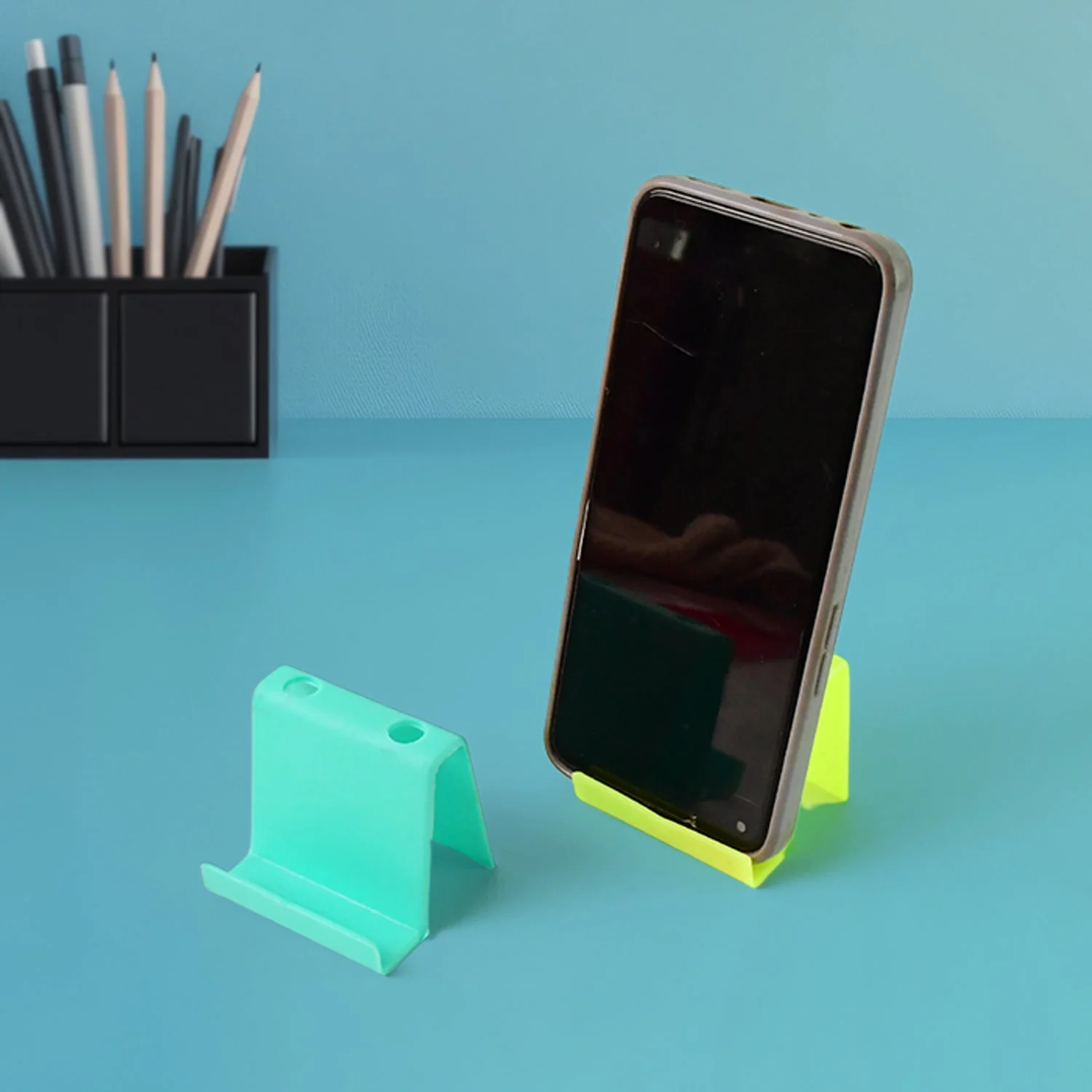Customized Multifunction Plastic Mobile Stand & Pen Holder (1 Pc) - Image 7