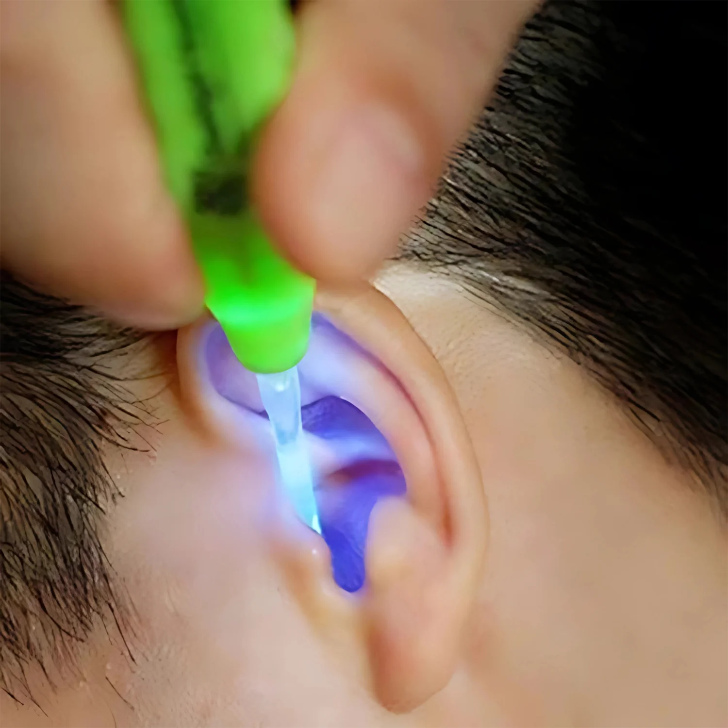 Green LED Flashlight Earpick with Tweezer (1 Pc) - Image 4