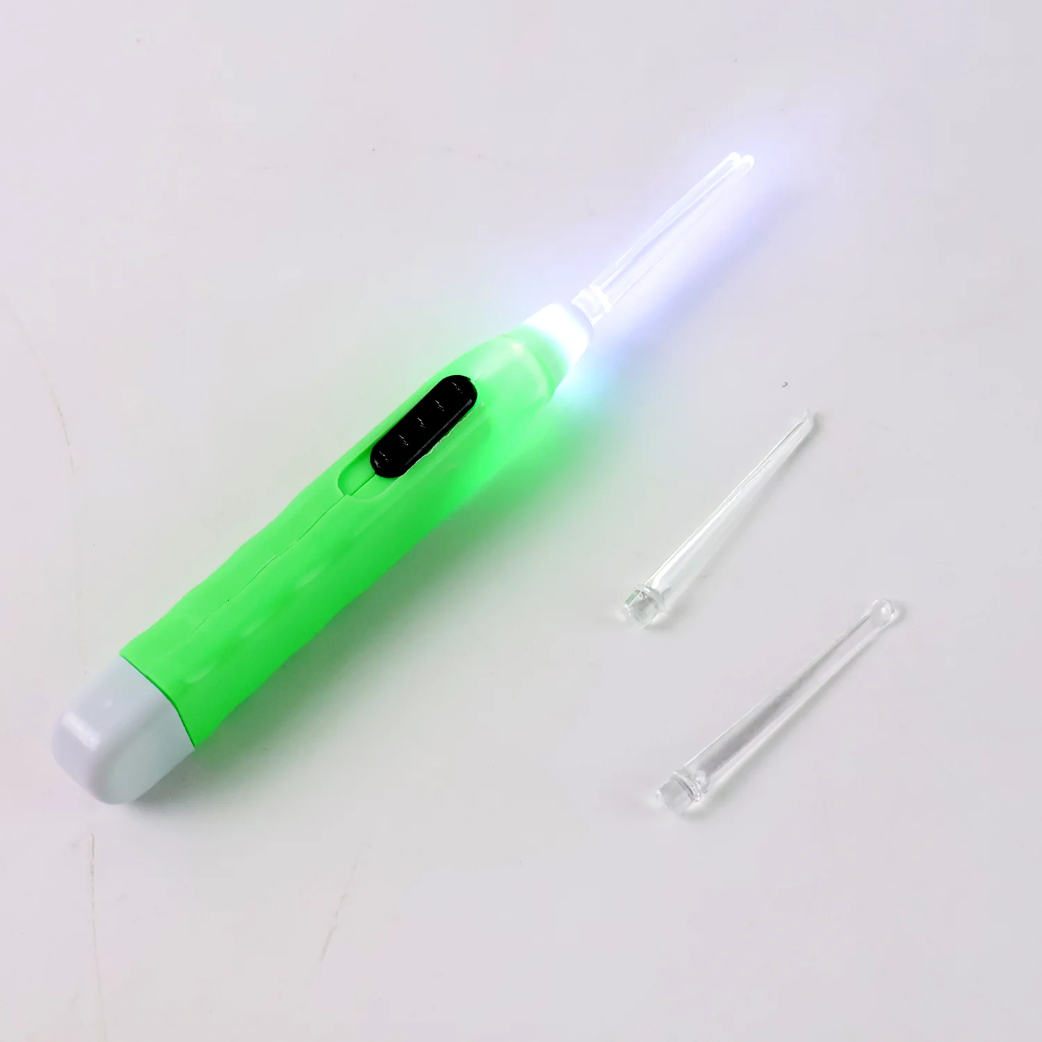 Green LED Flashlight Earpick with Tweezer (1 Pc) - Image 5