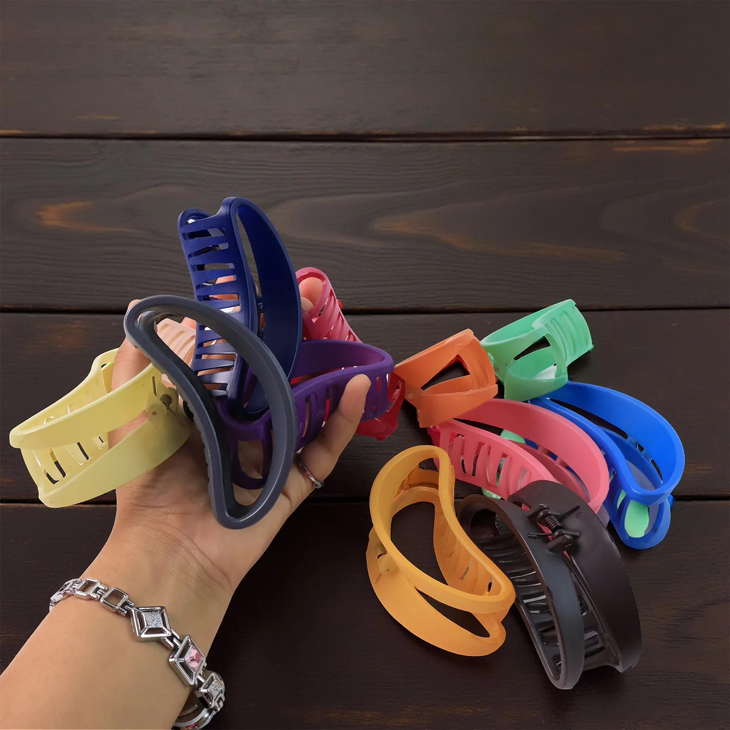 Plastic Hair Clamp Grip, Simple Matte Hair Barrette Clamp (12 Pc) - Image 3