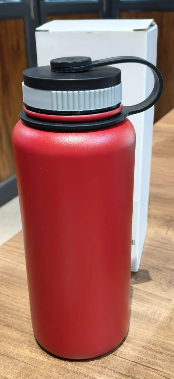 Red Stainless Steel Double Wall Vacuum-Insulated Drink Water Bottle (1000 ML) - Image 7