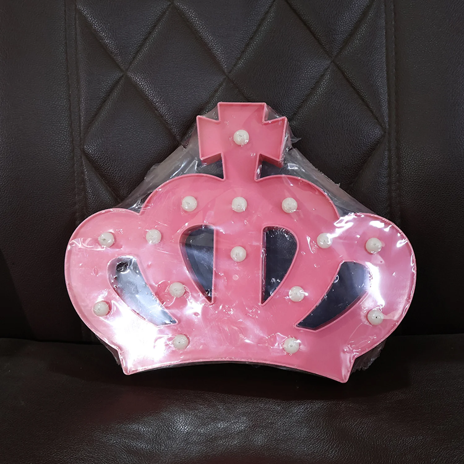 Crown Shape LED Decorative Night Light (1 Pc) - Image 8