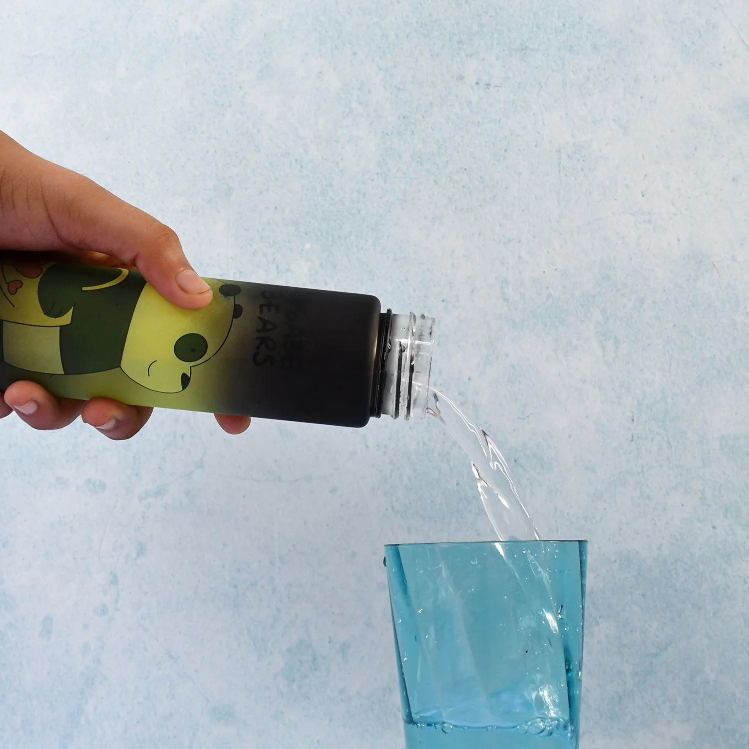 Cute Cartoon Printed Plastic Water Bottle (300 ML / 1 Pc) - Image 3