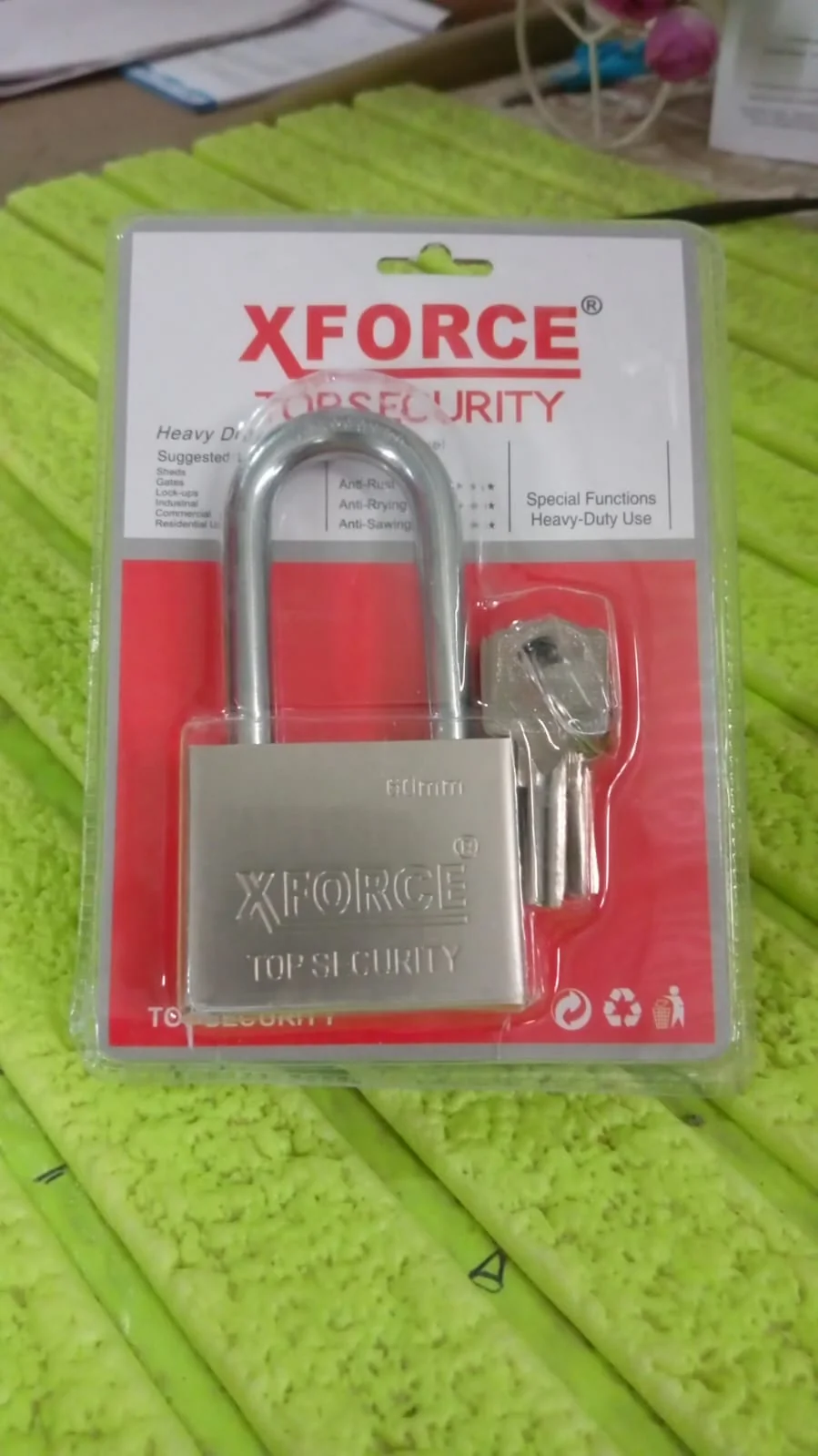Multipurpose Solid 4 Keys Padlock 60 mm / 1 Pc) - Image 8