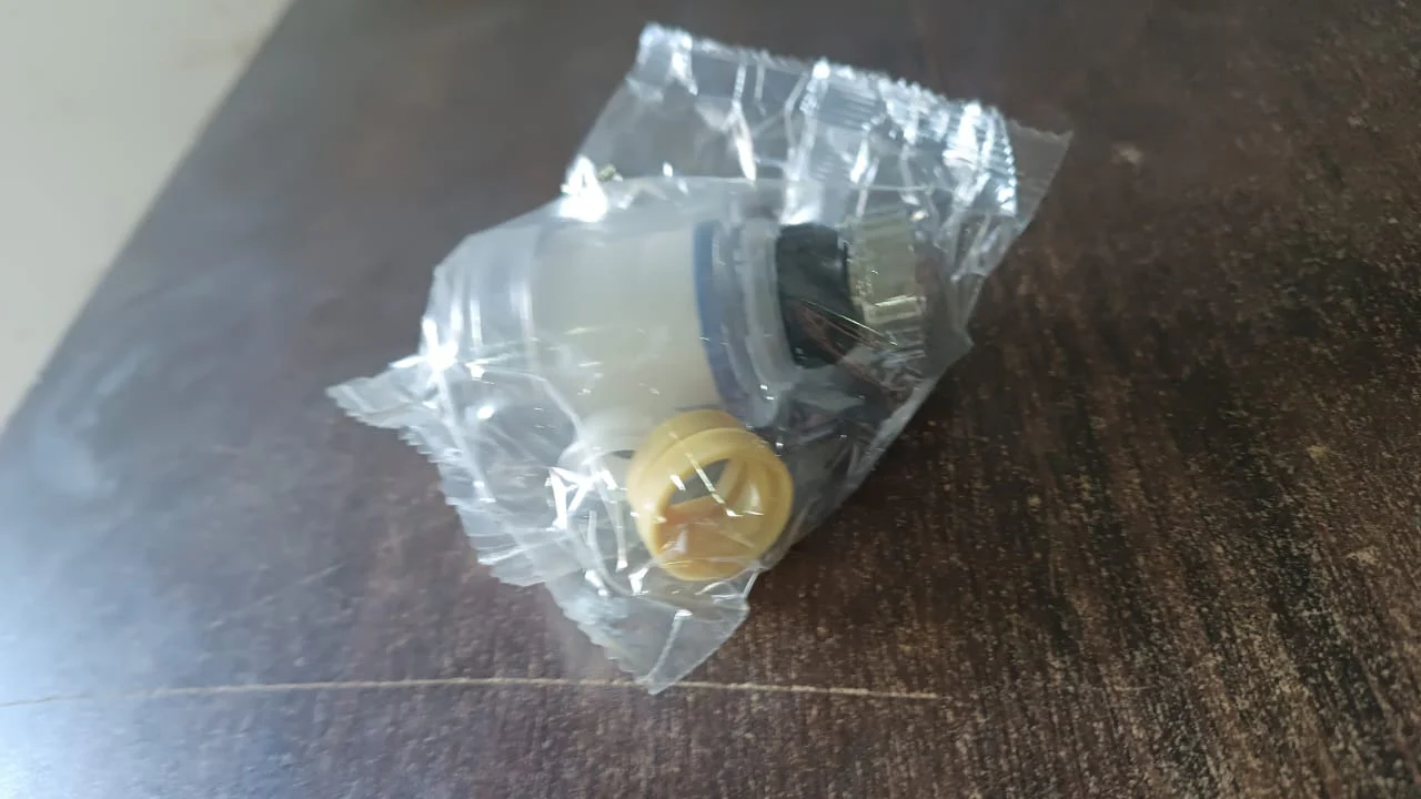 Water Faucet Extender, Swivel Faucet Aerator (1 Pc) - Image 7