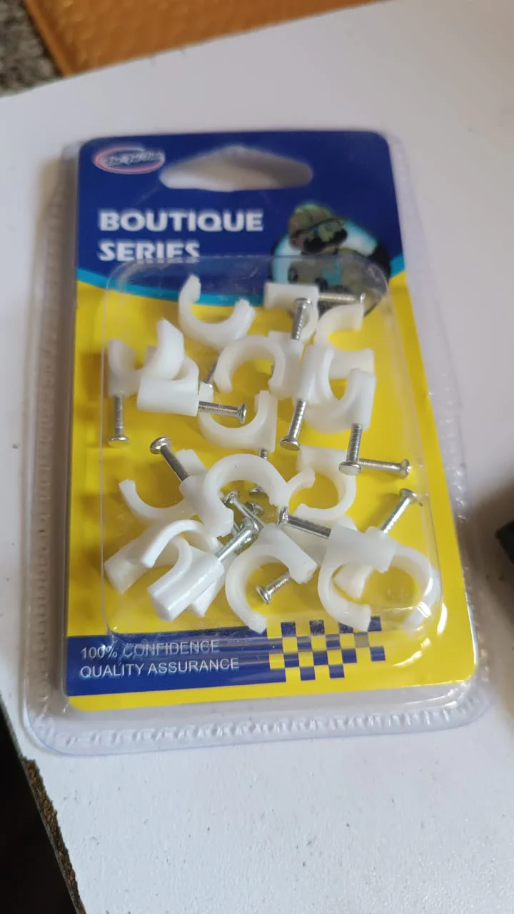 Wire Wall Clips, Plastic Cable Clips Round Wire Pins with Steel Nail (20 Pcs Set) - Image 8