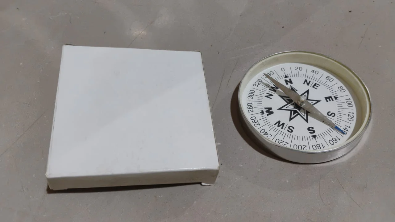 Handheld Large Compass for direction and Navigation (80 MM / 3 Inch / 1 Pc) - Image 7