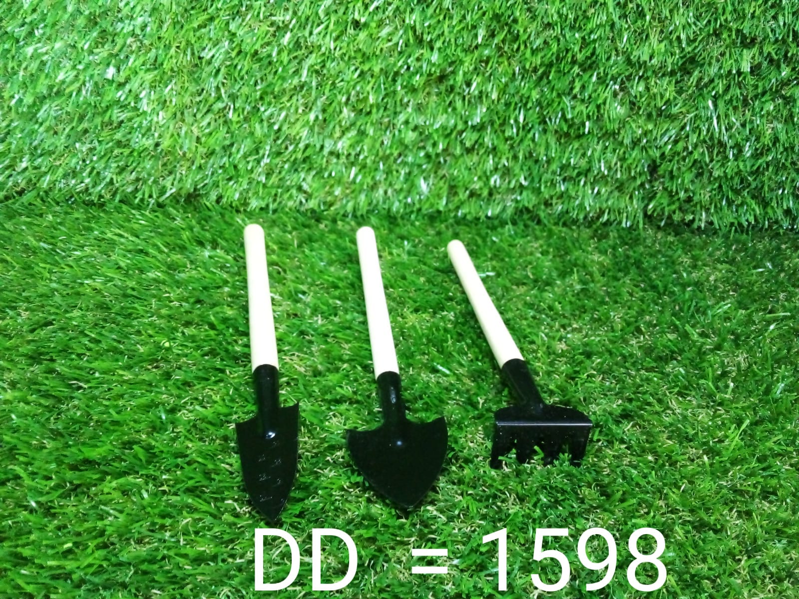 Kid's Garden Tools Set of 3 Pieces (Trowel, Shovel, Rake) - Image 14