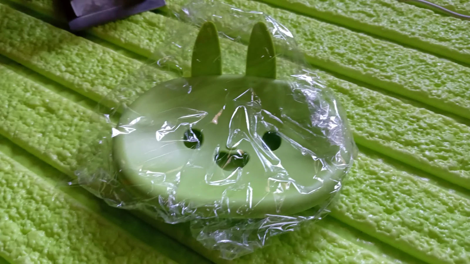 Soap Box  Cute Rabbit Shape Double Bowl Plastic Rack Storage - Image 8